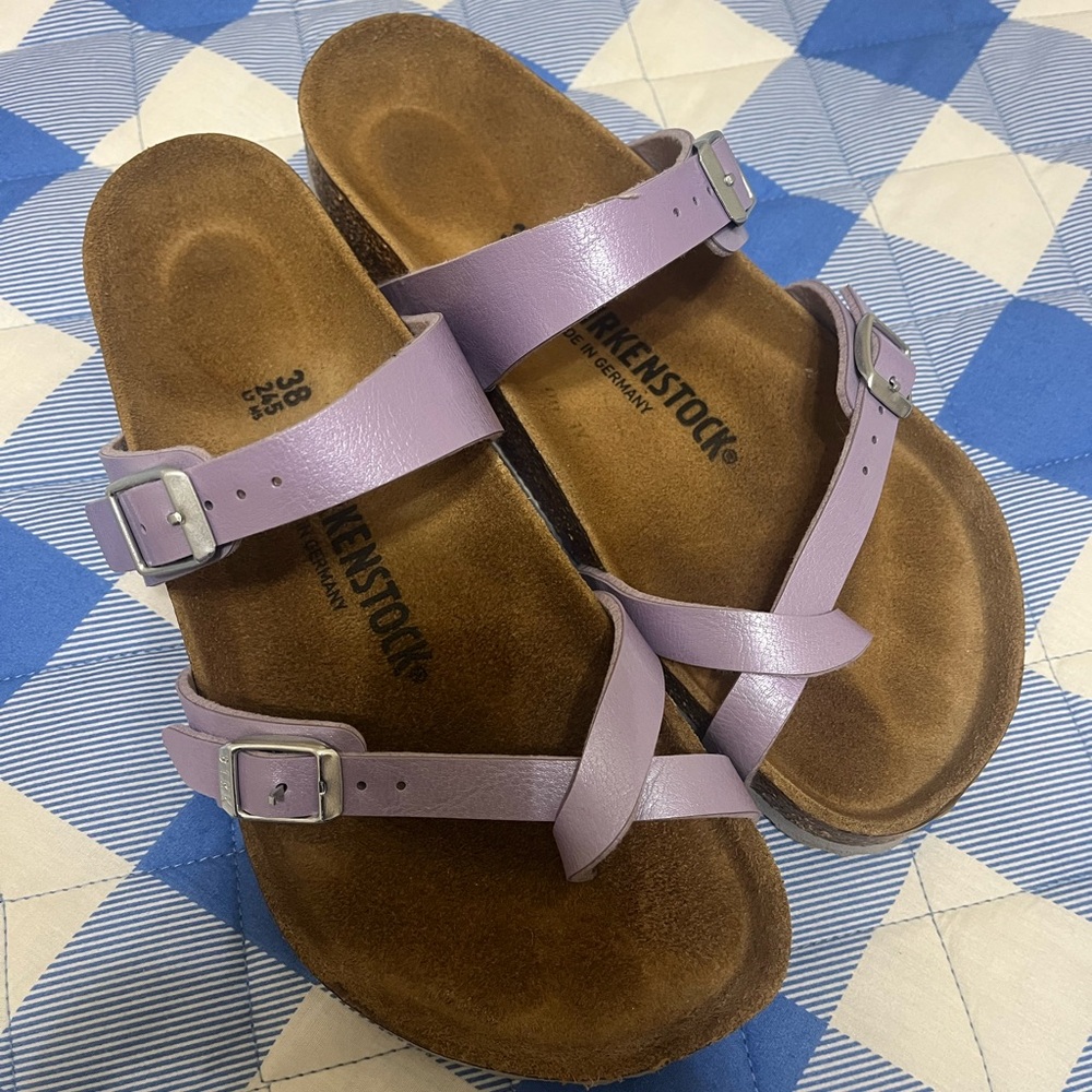 Mayari Birkenstock  Light Purple Cross-Strap Sandals